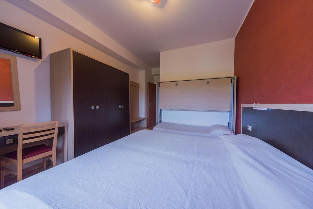 Hotel Del Camerlengo Fara San Martino Pokoj fotografie